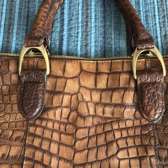Brown leather Crocodile Pattern GILI Bag - Picture 2 of 8